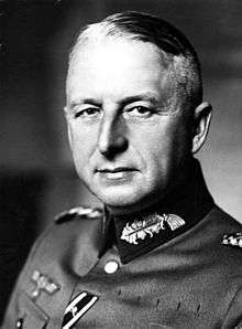 Photograph on Manstein in uniform